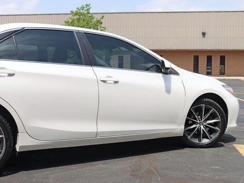 2015 Toyota Camry XSE