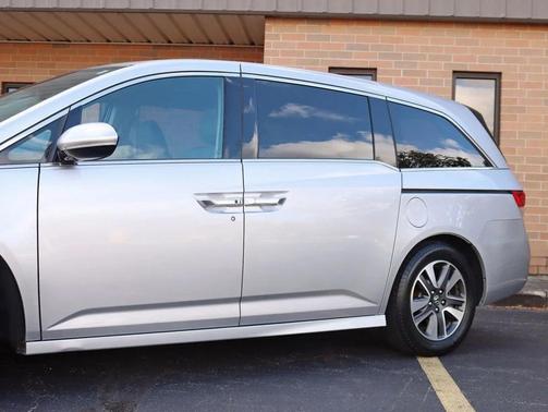 2015 Honda Odyssey Touring Elite