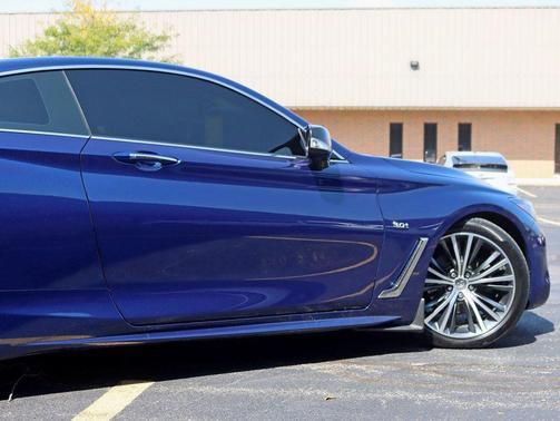 2017 INFINITI Q60 3.0T Premium
