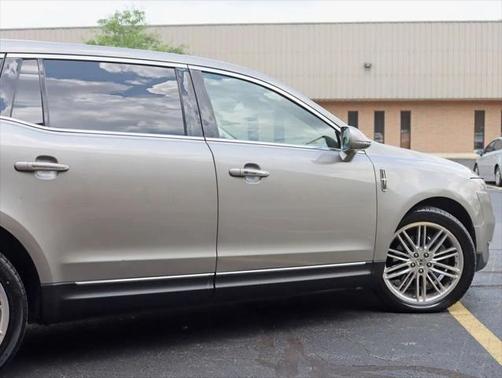 2016 Lincoln MKT EcoBoost