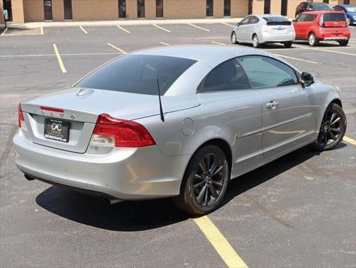 2011 Volvo C70 2dr Hardtop Convertible Automatic