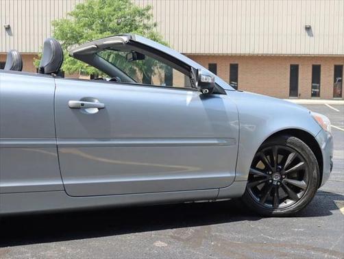 2011 Volvo C70 2dr Hardtop Convertible Automatic