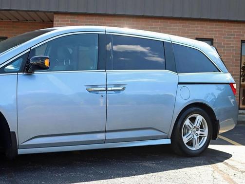 2011 Honda Odyssey Touring Elite