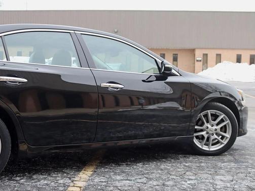 2011 Nissan Maxima SV