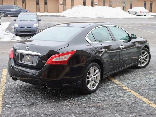 2011 Nissan Maxima SV