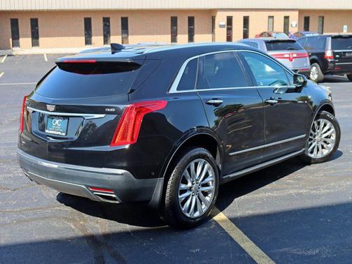 2017 Cadillac XT5 Platinum