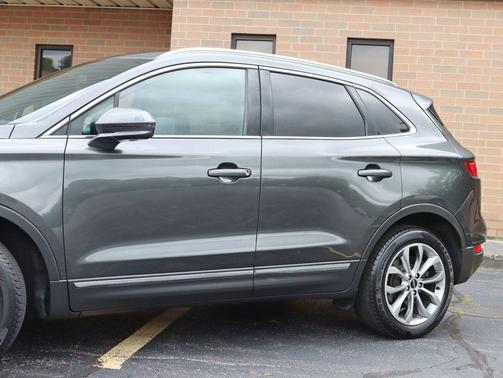 2019 Lincoln MKC Select