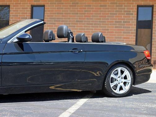 Black Sapphire Metallic 2009 BMW 335 335i