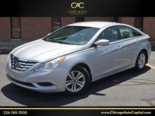 2013 Hyundai SONATA GLS