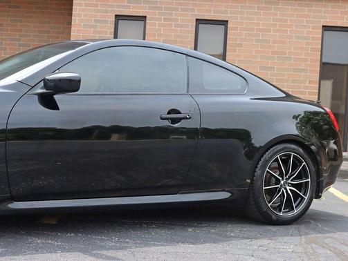 2012 INFINITI G37x Base