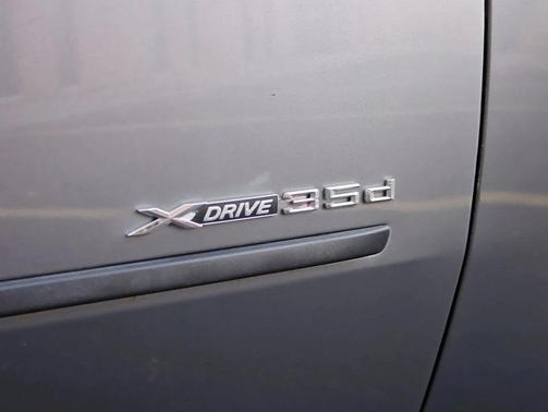 Space Grey Metallic 2012 BMW X5 xDrive35d