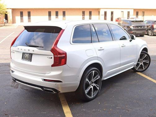 2017 Volvo XC90 T5 R-Design