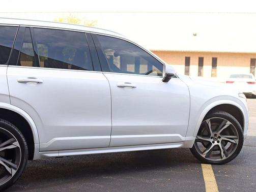 2017 Volvo XC90 T5 R-Design