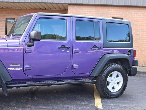 2017 Jeep Wrangler Unlimited Sport