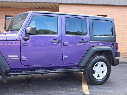 2017 Jeep Wrangler Unlimited Sport