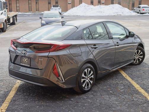 2020 Toyota Prius Prime XLE