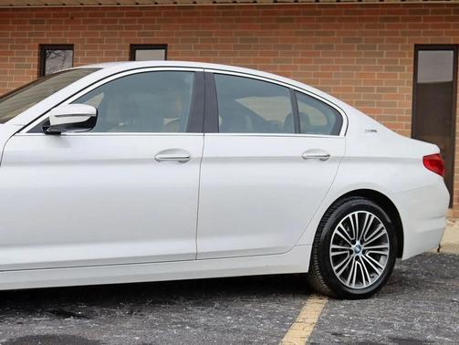 2018 BMW 530e xDrive iPerformance