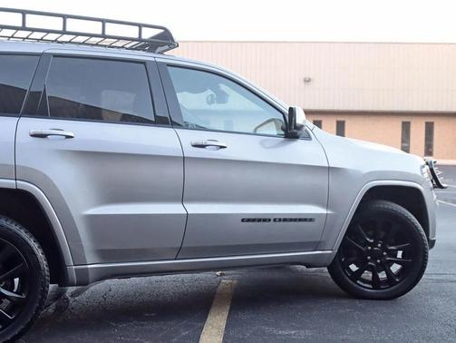 2019 Jeep Grand Cherokee Altitude
