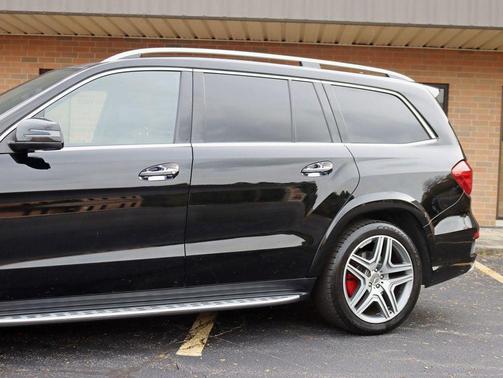 2016 Mercedes-Benz AMG GL 4MATIC 4dr AMG GL 63