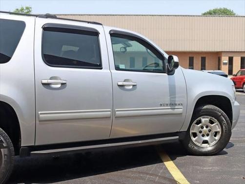 2012 Chevrolet Suburban 1500 LS