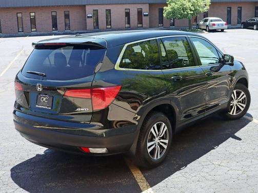 Black Forest Pearl 2018 Honda Pilot EX