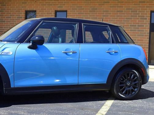 Electric Blue Metallic 2017 MINI Hardtop Cooper S