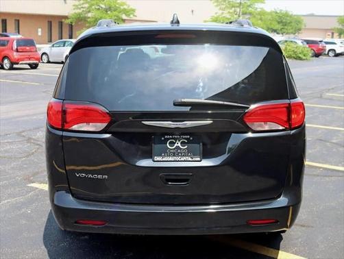 2020 Chrysler Voyager LXI