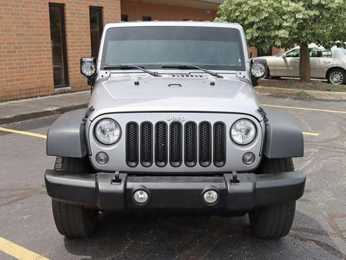 2016 Jeep Wrangler Sport