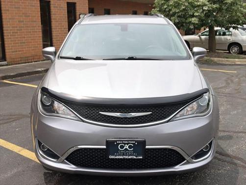 2018 Chrysler Pacifica Touring-L