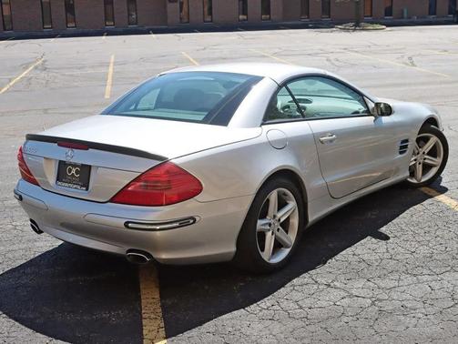 Brilliant Silver Metallic 2005 Mercedes-Benz SL-Class SL500 2dr Roadster 5.0L