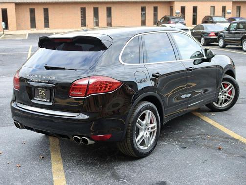2013 Porsche Cayenne Turbo