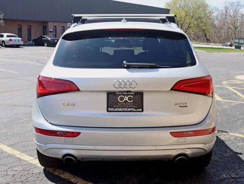 Ice Silver Metallic 2013 Audi Q5 2.0T Premium Plus