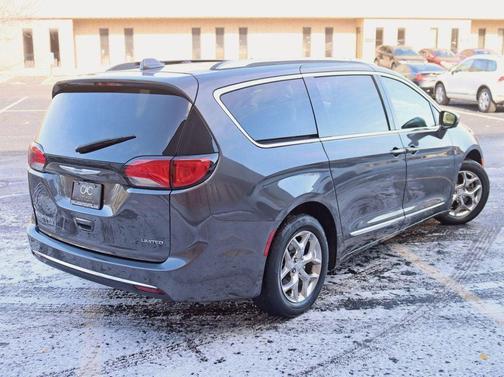 2018 Chrysler Pacifica Limited