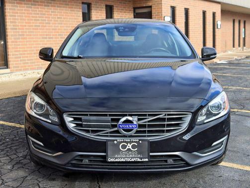 2017 Volvo S60 Inscription T5 Platinum