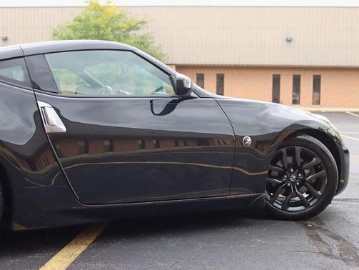 2016 Nissan 370Z Touring