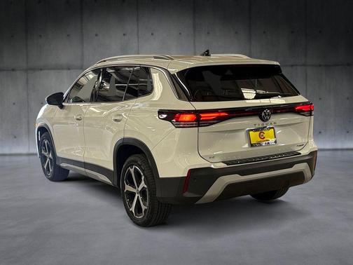 White 2026 Volkswagen Tiguan 2.0T SE 4MOTION