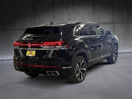 Deep Black Pearl 2025 Volkswagen Atlas 2.0T SEL Premium R-Line 4MOTION
