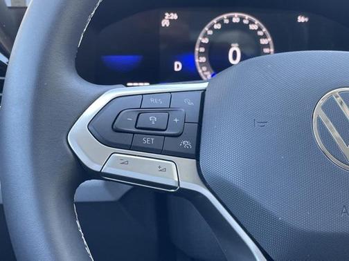 Deep Black 2022 Volkswagen Taos 1.5T S