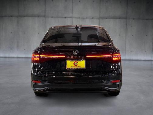 Deep Black Pearl 2026 Volkswagen Jetta 1.4T S