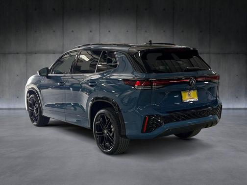 Blue 2026 Volkswagen Tiguan 2.0T SE R-Line Black 4MOTION