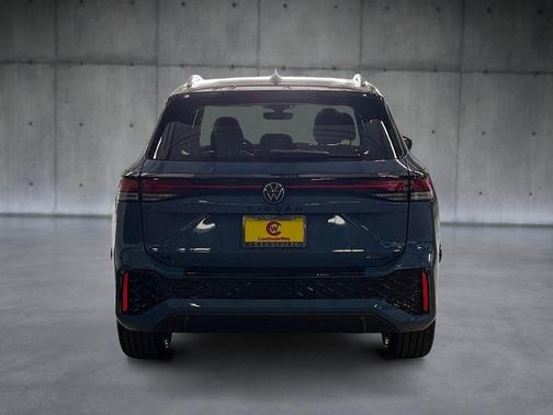 Blue 2026 Volkswagen Tiguan 2.0T SE R-Line Black 4MOTION