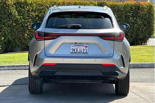 2024 Lexus NX 350h Luxury