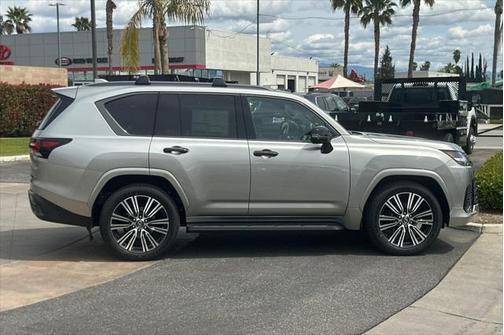 2025 Lexus LX 600 Luxury