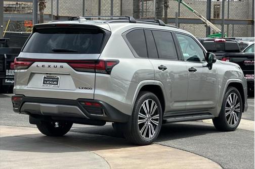 2025 Lexus LX 600 Luxury