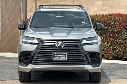 2025 Lexus LX 600 Luxury