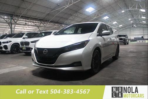 Pearl White Tricoat 2023 Nissan Leaf SV PLUS 60 kWh