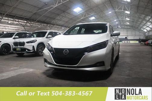 Pearl White Tricoat 2023 Nissan Leaf SV PLUS 60 kWh