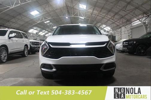 Glacial White Pearl 2023 Kia Sportage EX