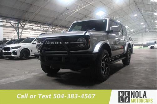 Iconic Silver Metallic 2024 Ford Bronco Outer Banks