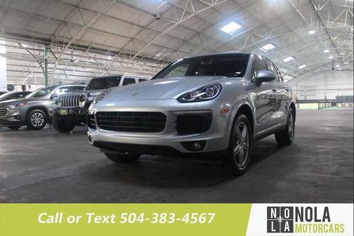 2017 Porsche Cayenne Platinum Edition